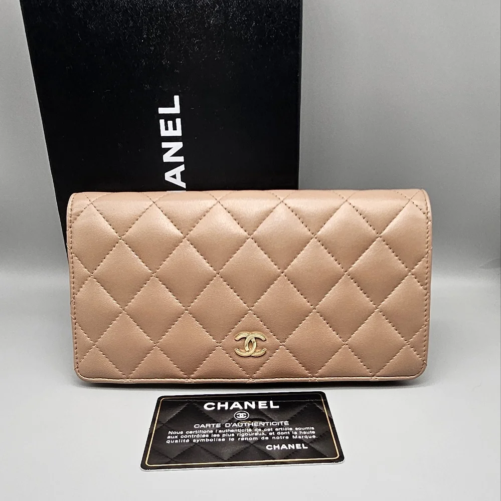 🖤CANEL Tan Quilted Leather Wallet/Clutch🖤 - Picture 17 of 17